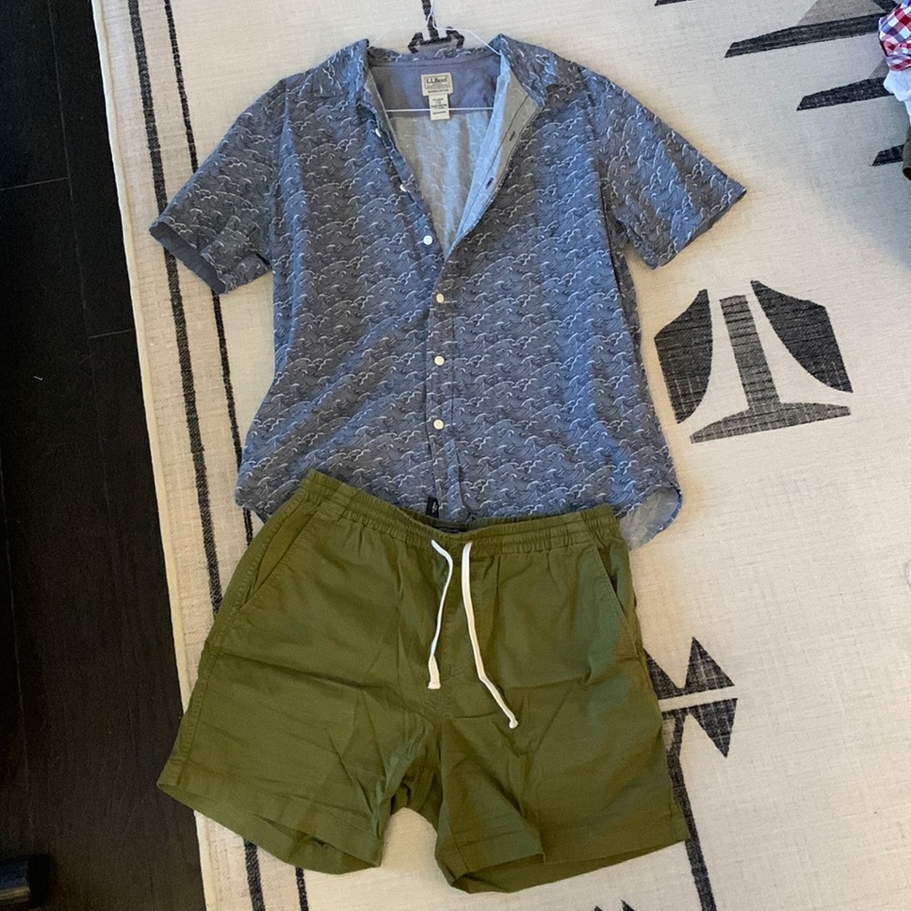 Mens LL Bean collared shirt